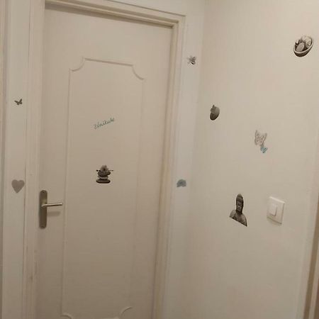 Le Petillant Pour 3 Personnes Sens Exteriör bild